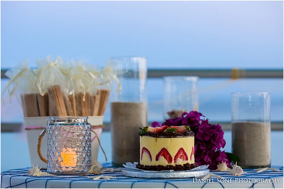 Wedding cake and delicious wedding catering by Croissant de France in Key West. 